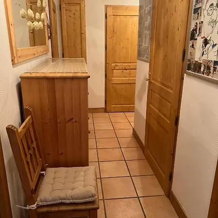 Appartement Les Granges 13 6-8 Person *